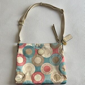 Coach 2012 SnapHead Op Art Beige and Blue Circle Print Crossbody Bag RARE Tags